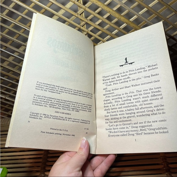 Vintage Goosebumps book lot First Scholastic Printing with holder 5 - Picture 9 of 12